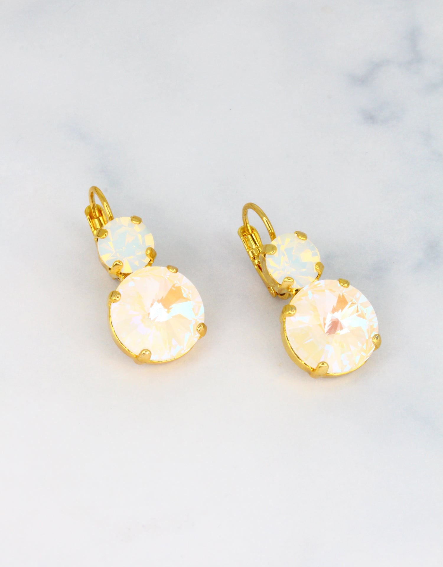 Light Grey Delite/ Gold