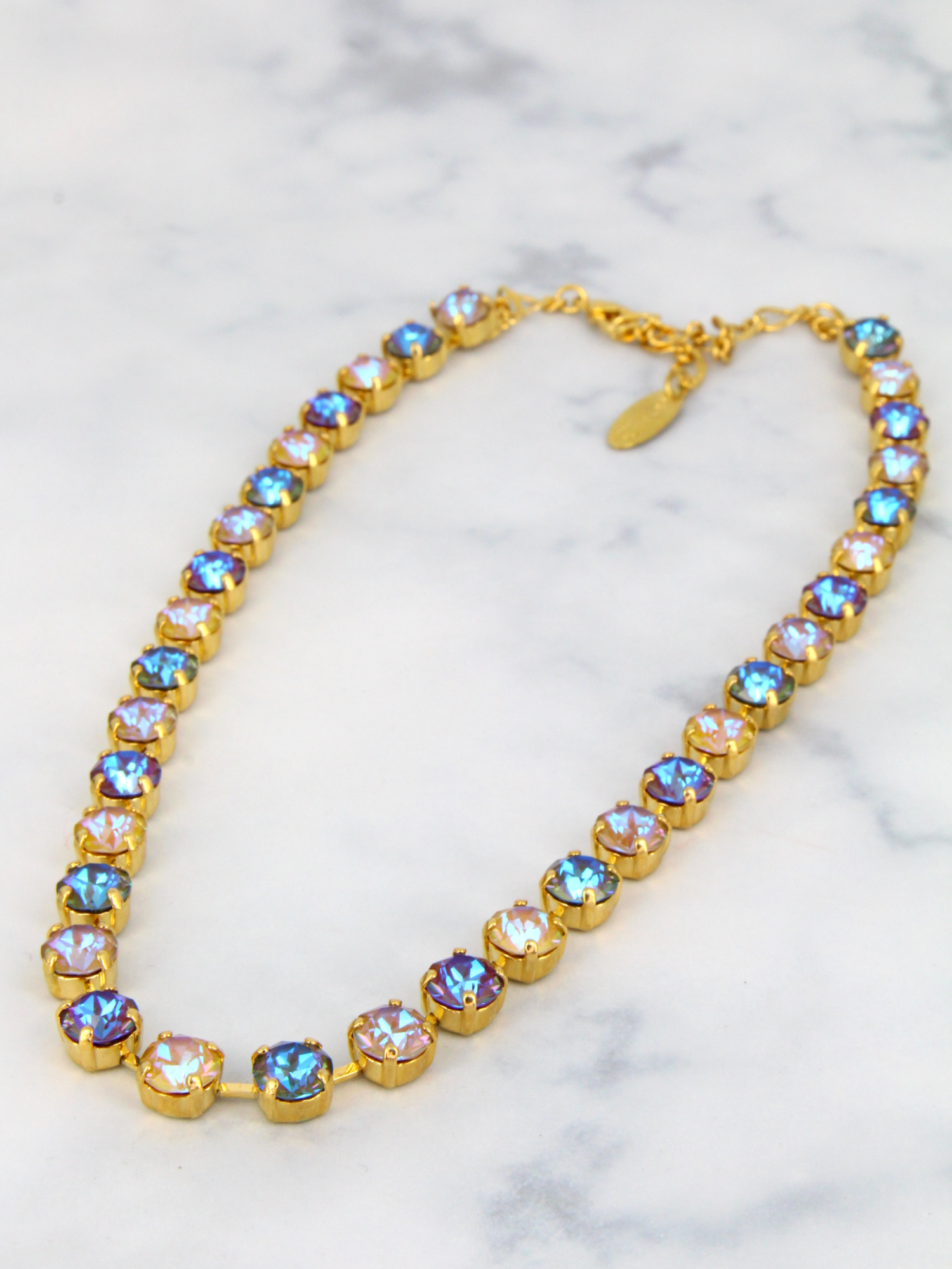 Light Multicolour/ Gold