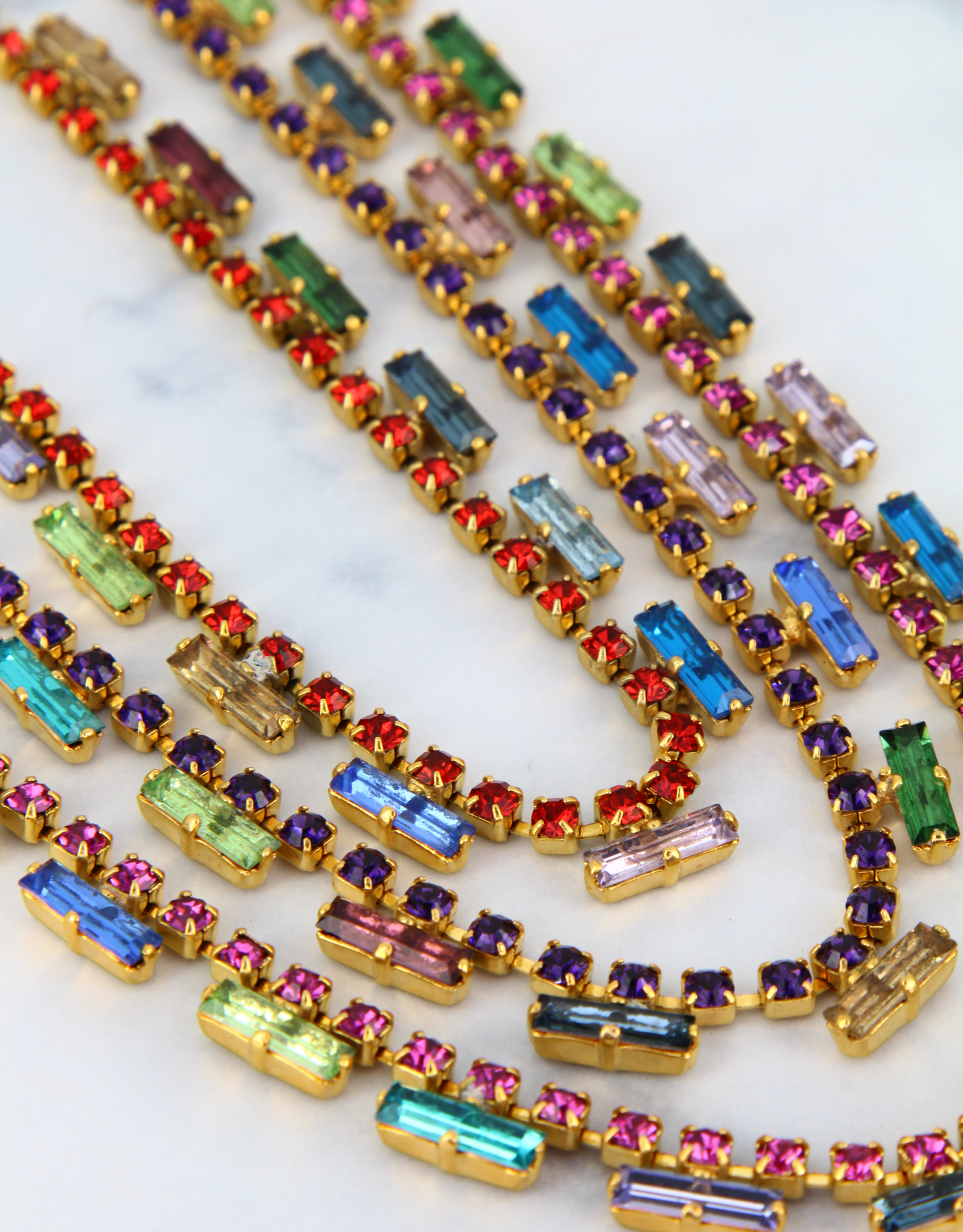 Dark Multicolour/ Gold